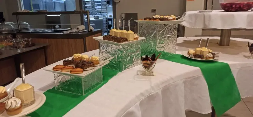 Patisserie presentation